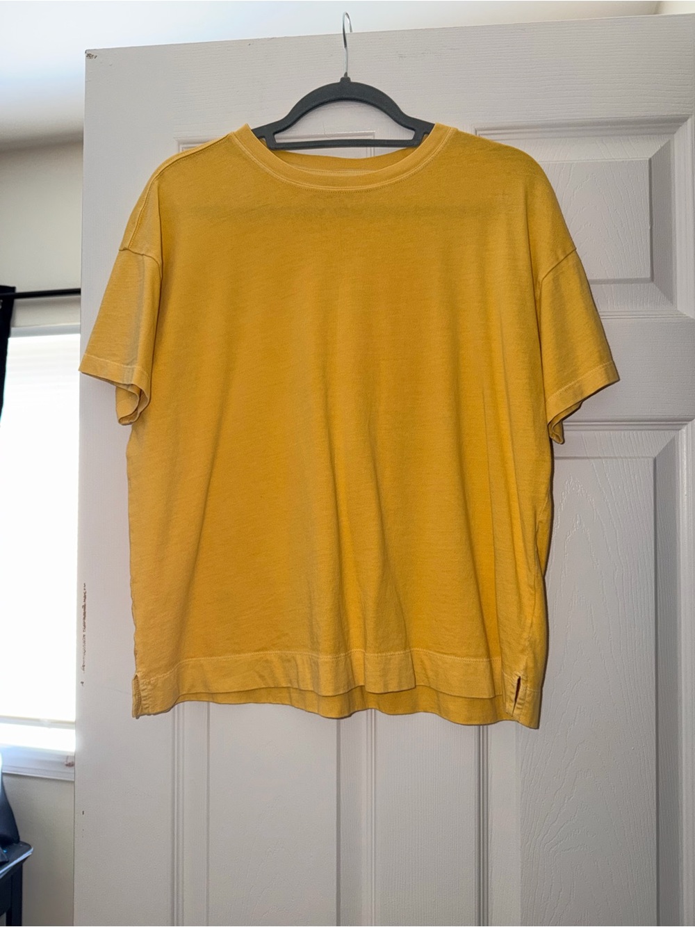Old Navy Yellow Short Sleeve Crew Neck Tee